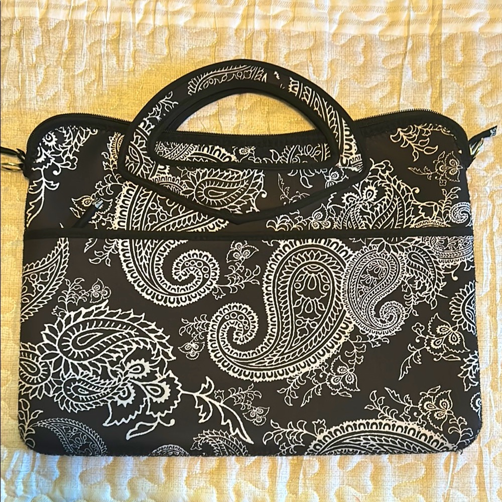 ie brand Neoprene Laptop Messenger bag